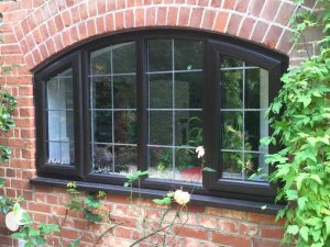 Curved shaped windows in black
