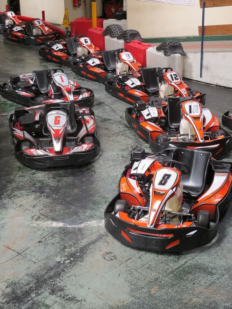 Indoor karting