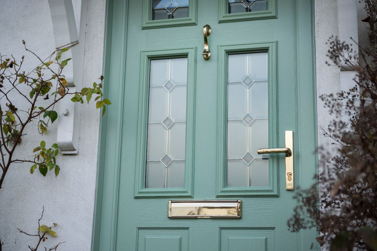 Composite Front Doors: The Perfect Autumnal Choice